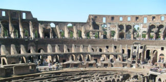 Interior Coliseo de Roma