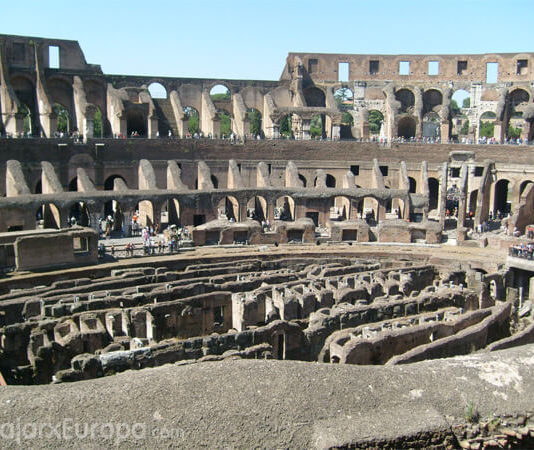 Interior Coliseo de Roma