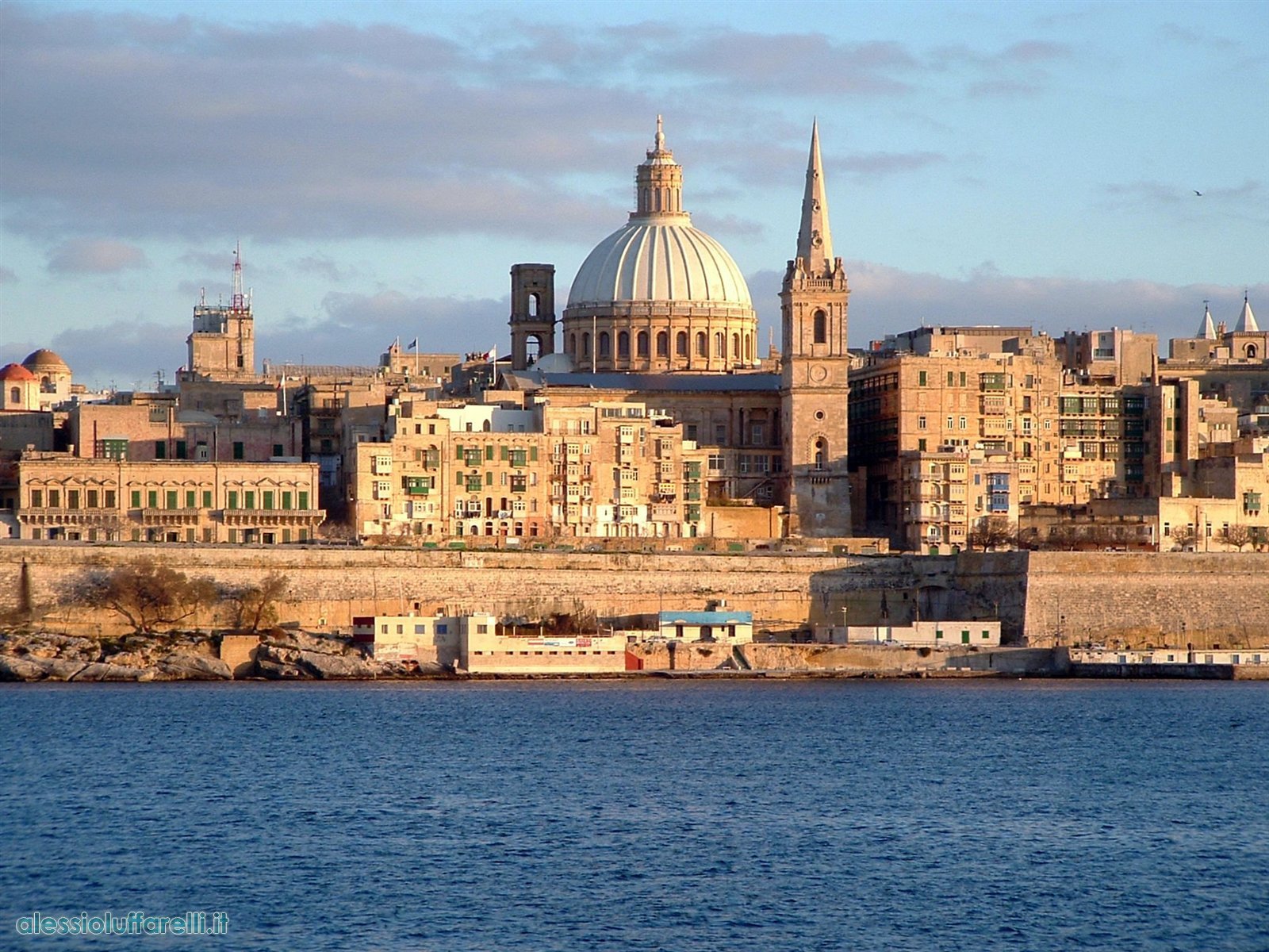 Aumentan turistas en Malta